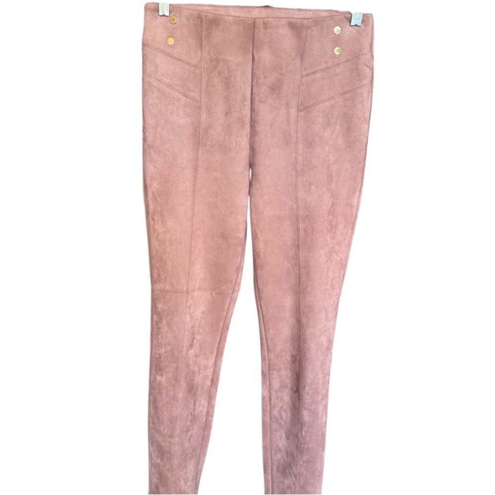 Marc New York Mauve Suede Detail